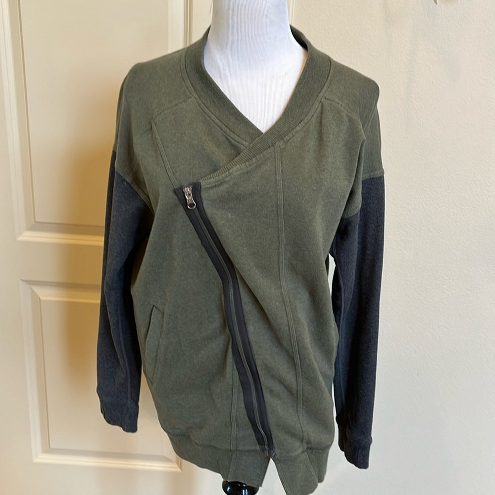 Lululemon Jacket